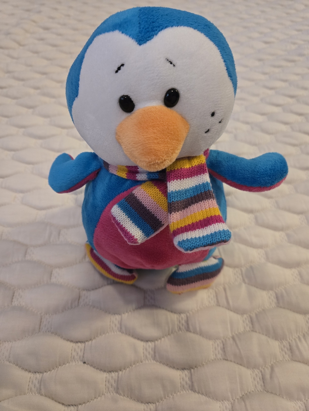 GANZ older Label Stuffed Animal Plush Toy Blue Penguin Scarf Collectable